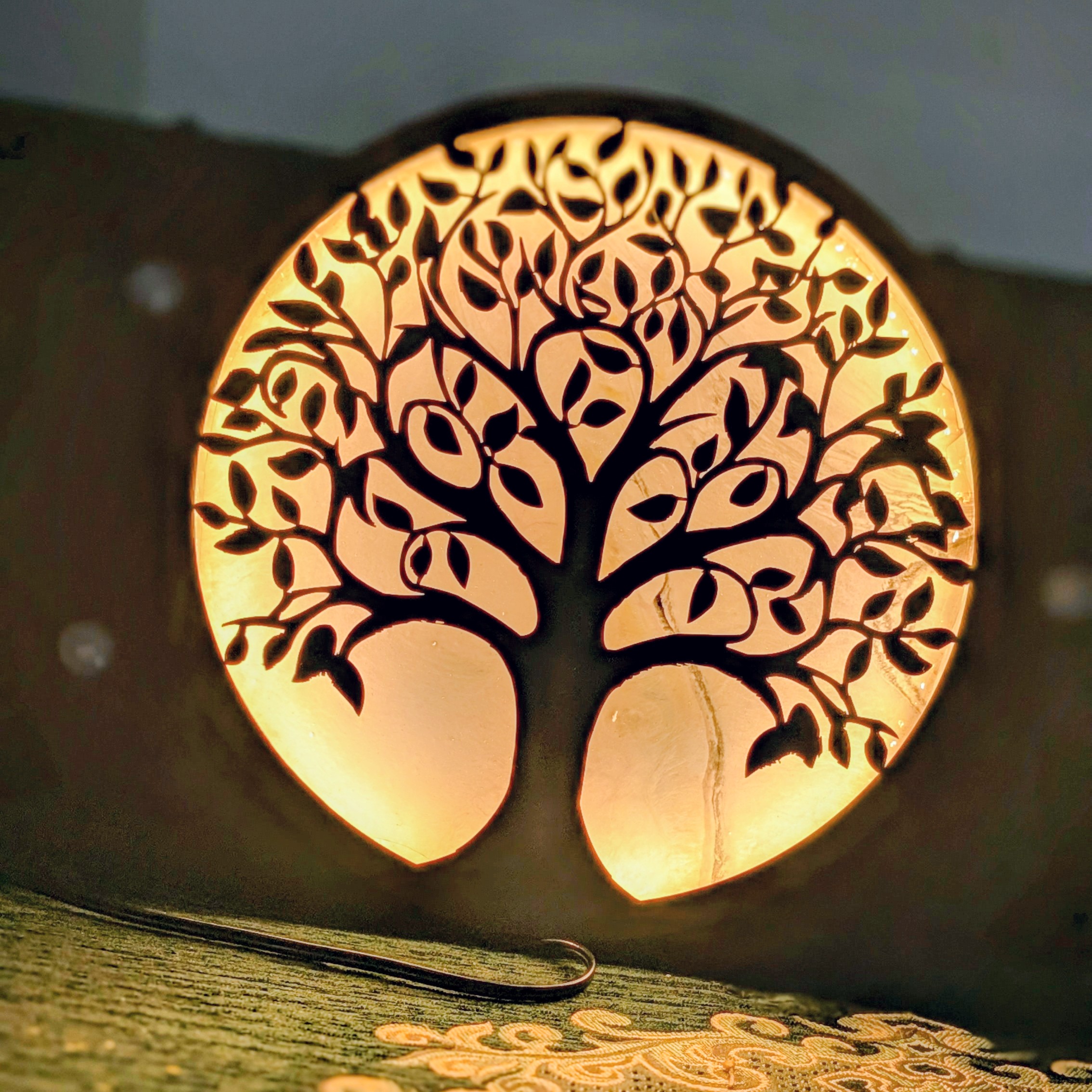 Round Tree wooden MDF with LED light - Image 2